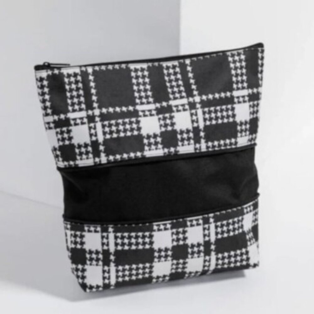 Size Up Expandable Pouh